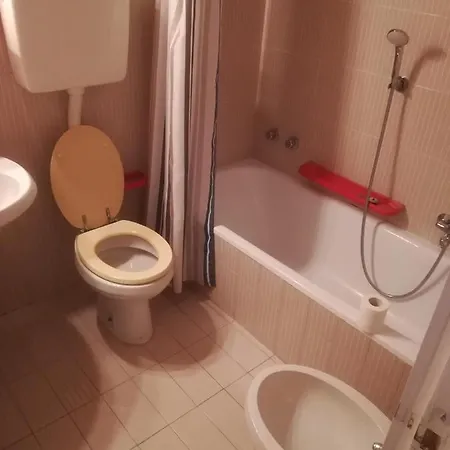 Portofino Est Apartment